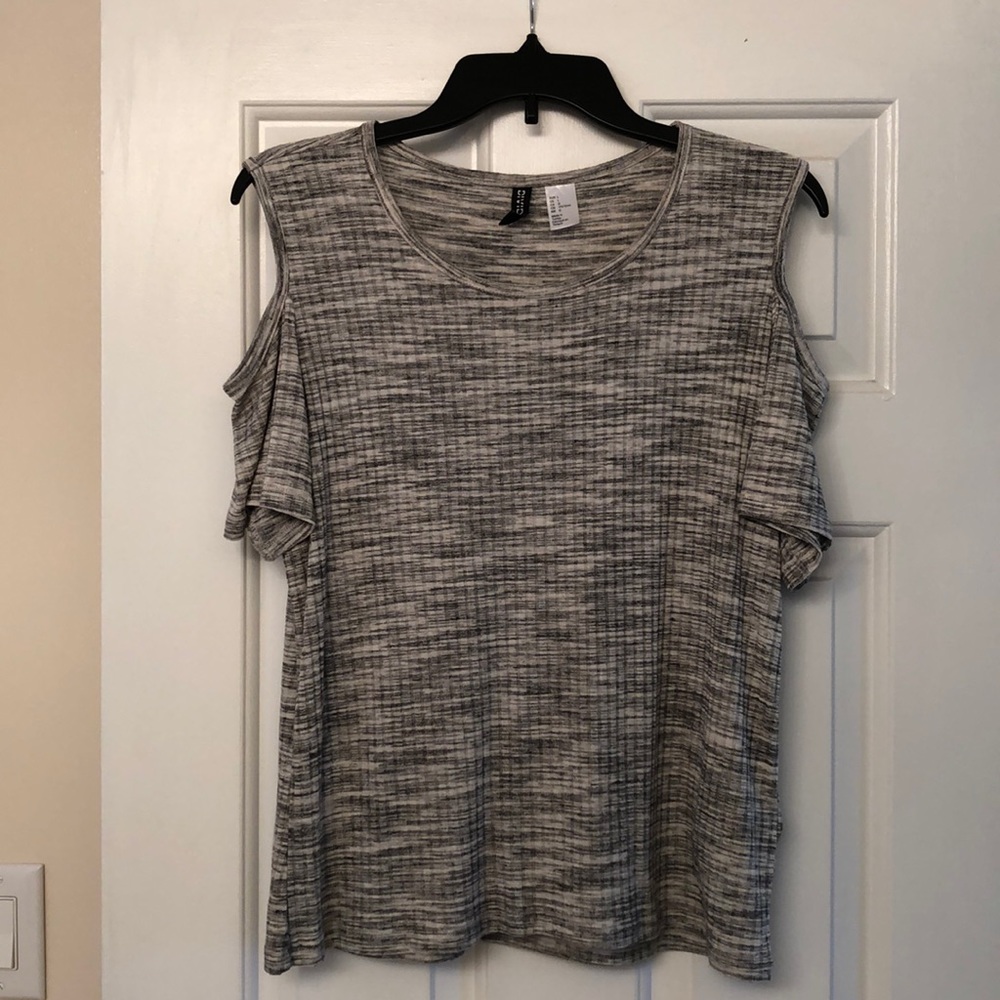 Knit shirt